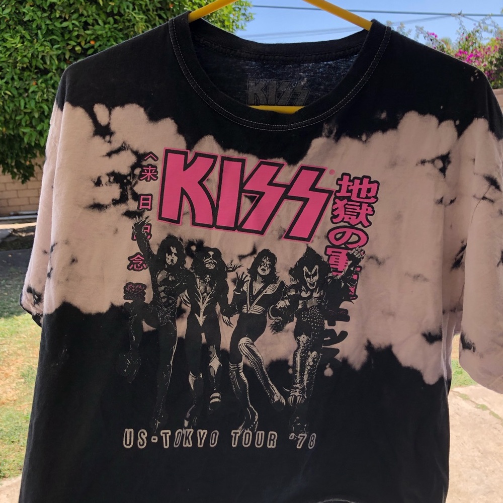 Kiss T-shirt/cropped top tie dye
